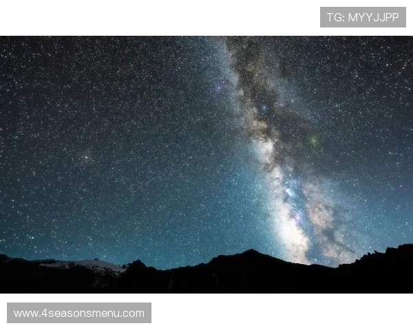 星空棋牌：带你领略璀璨星空中的智慧较量，体验不一样的棋牌乐趣